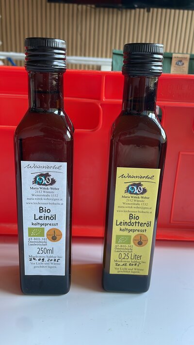 Lein und Leindotteröl