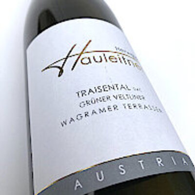 Weinflasche mit Logo Hauleitner